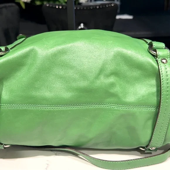 Coach Alexander Bright Green Leather Shoulder Satchel with Silver Hardware - Picture 6 of 8